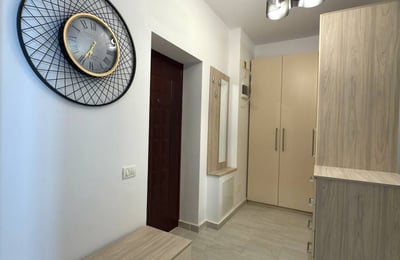 Location d’un appartement lumineux et chaleureux de 2 pièces, Chiajna, Bucarest, Roumanie